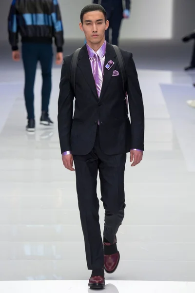 Look 31